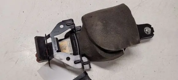 Mazda 6 Middle seatbelt (rear) T0298A BGE120817