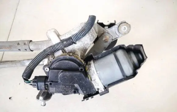 Toyota RAV 4 (XA30) Wiper motor 8511042150 85110-42150