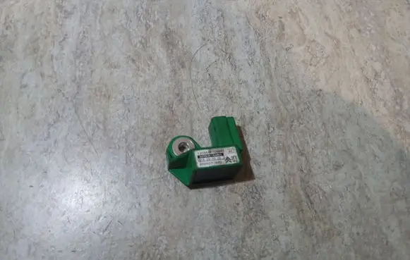 Citroen Berlingo Airbag deployment crash/impact sensor 9666370880