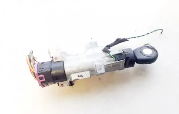 Volkswagen PASSAT B5 Ignition lock 4d0905851e