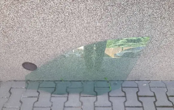 Volvo XC60 Front door window glass four-door 43R000390