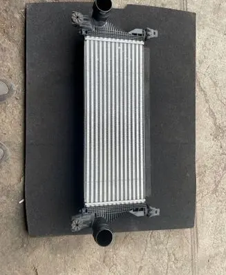 Ford Ranger Intercooler radiator JB3G6K775BA 22722C