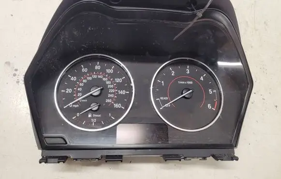BMW 1 F20 F21 Speedometer (instrument cluster) 6210IK9325635 17649411 245355107