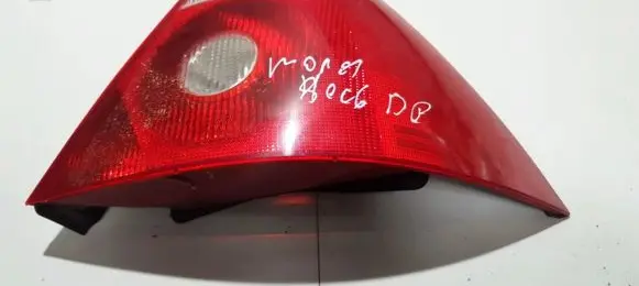 Ford Mondeo Mk III Rear/tail lights 1S7113404A 1S71-13404-A