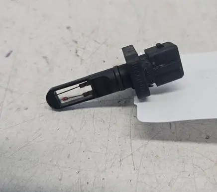 Audi A6 S6 C5 4B Intake air temperature sensor 058905379