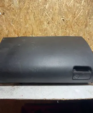 Mercedes-Benz ML W164 Glove box set A1646890139 18114401