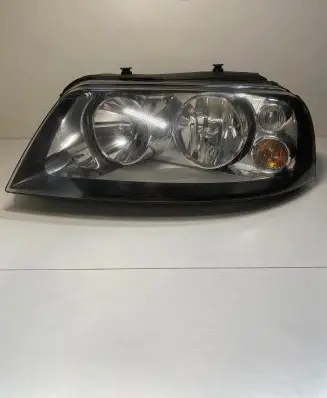 Seat Alhambra (Mk1) Headlight/headlamp 7M7941015M 0301182211