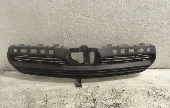 Toyota Corolla E120 E130 Front grill 5311102330 3970