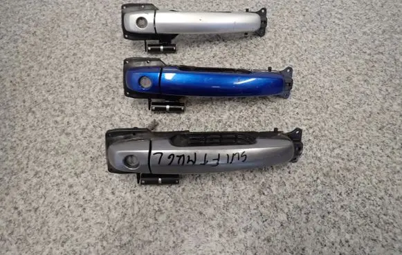 Suzuki Swift I Sliding door exterior handle 