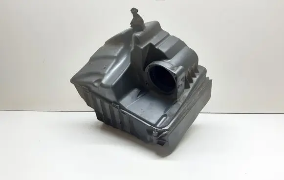 Renault Scenic III - Grand scenic III Air filter box 8200947663 1032331S03 H8200820922
