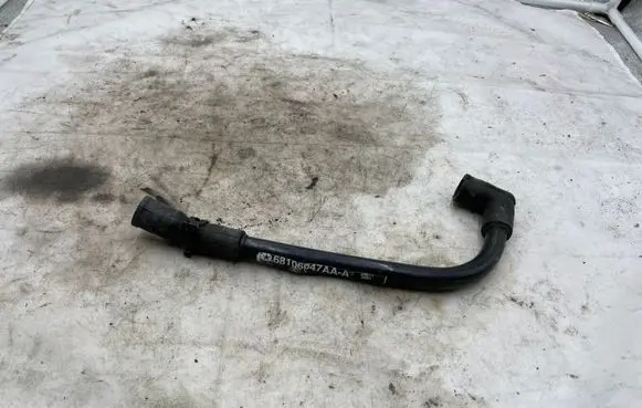Dodge Grand Caravan Brake booster pipe/hose 68106047AA