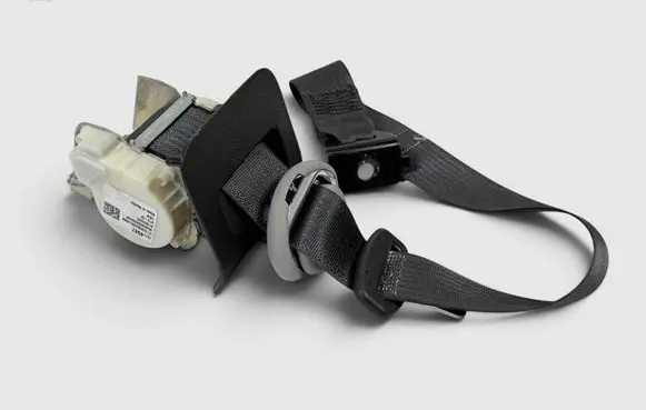 Chevrolet Suburban Third row seat belt 23114947