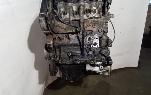 Volkswagen PASSAT B5 Engine AHU287450 AHU