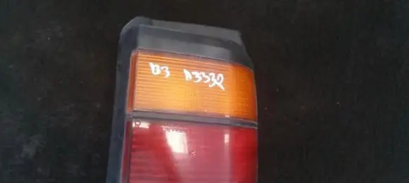 Volkswagen PASSAT B3 Rear/tail lights 333945257 333945112