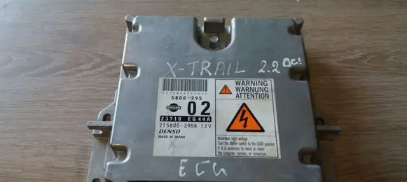 Nissan X-Trail T30 Engine control unit/module ECU 2758002956 23710EQ44A