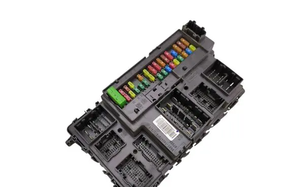 Ford Edge II Fuse module DG9T14B476B A2C7489600651
