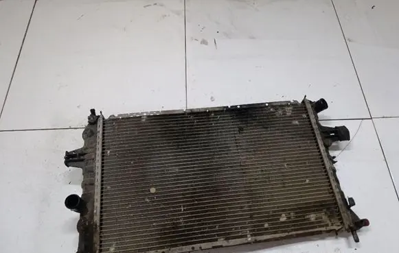 Coolant radiator