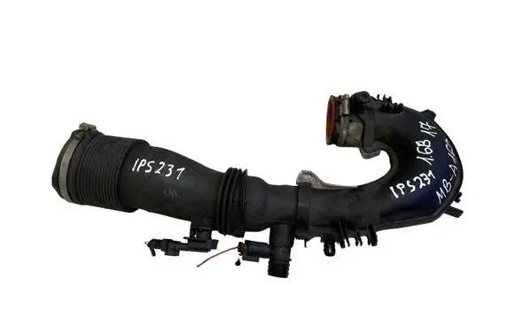 Mercedes-Benz A W176 Turbo air intake inlet pipe/hose A2700901029 09205080 092053