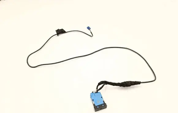 BMW X3 G01 USB socket connector 8711939 9125788 9125784