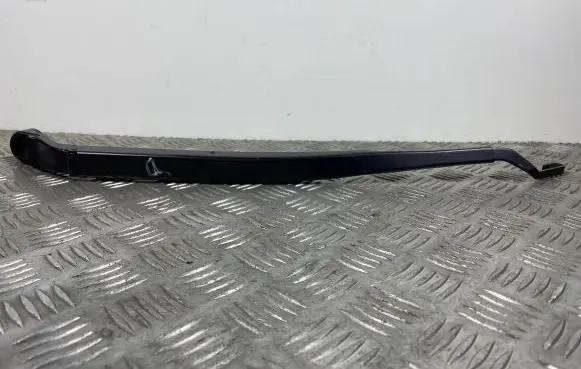 Jeep Grand Cherokee Front wiper blade arm