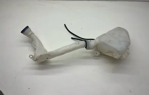 Peugeot 208 I Windshield washer fluid reservoir/tank 9683988680