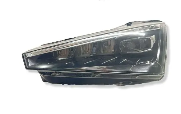 Skoda Scala Headlight/headlamp 657941015A 90176078
