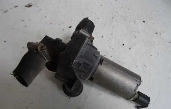 BMW 3 E90 E91 Electric auxiliary coolant/water pump 692824602