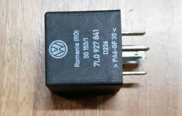 Volkswagen Touareg I Other relay 7L0927841 501531 D236