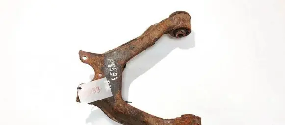 Mitsubishi Pajero Front lower control arm/wishbone