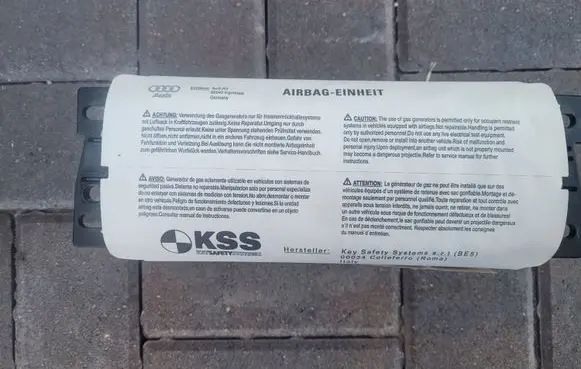 Audi A5 8T 8F Passenger airbag 8T0880204F