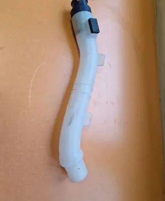 Fiat Panda III Window washer liquid tank fill tube 51900280