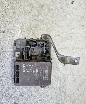 Honda Civic Fuse module 38600SH3G1