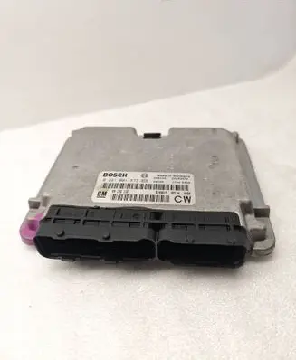 Opel Vectra B Engine control unit/module 0281001873 09136118