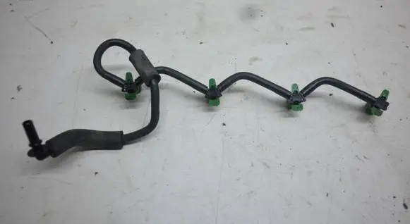 Peugeot 308 SW Fuel return line/hose 