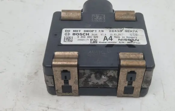 Nissan Qashqai Distronic sensor radar 0203301320 39R09179