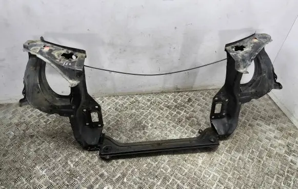Mercedes-Benz ML W164 Radiator support slam panel bracket A1646200486