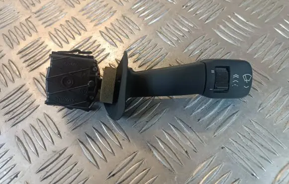BMW 7 E38 Wiper control stalk