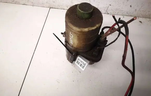 Skoda Roomster (5J) Power steering pump 6Q0423371