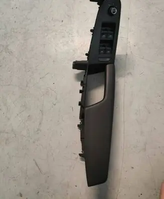 Audi A4 S4 B9 Quarter vent window switch