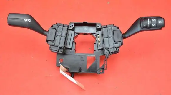 Ford Focus C-MAX Other switches/knobs/shifts 3M5T-6475-AE