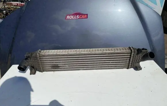 Ford Focus C-MAX Intercooler air channel guide 3M5H9L440AE