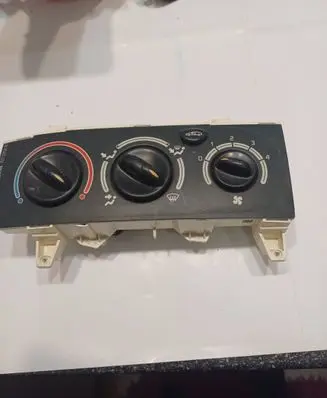 Renault Scenic I Climate control unit 655738N 101214 A52100847R4