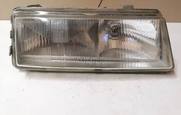 Seat Toledo I (1L) Headlight/headlamp 302961572 A2810881 961574