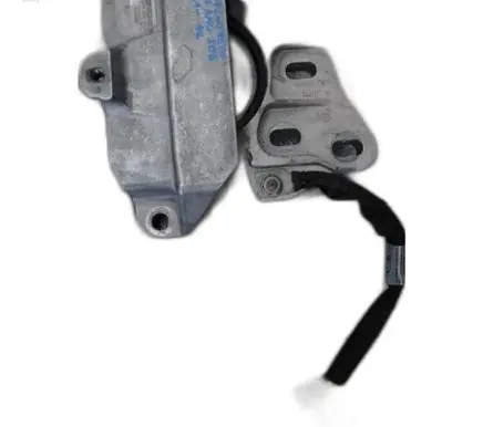 Mercedes-Benz GLA H247 Gearbox mount A1772407500