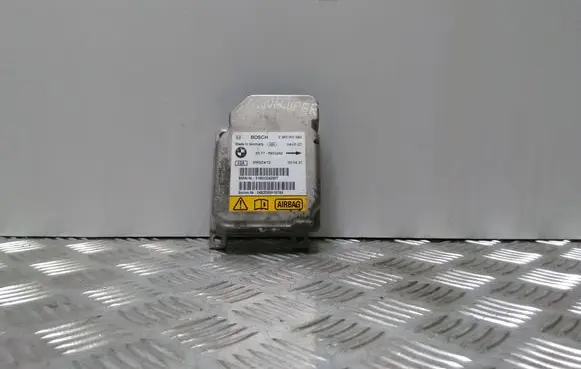 Mini One - Cooper R50 - 53 Airbag control unit/module 0285001682 65776933242