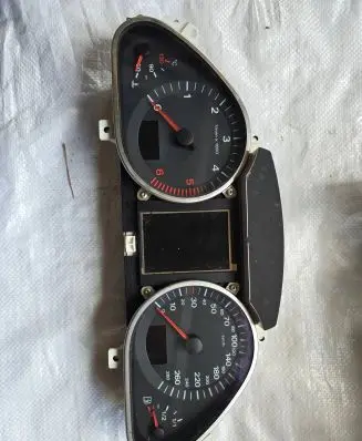 Audi A6 S6 C6 4F Speedometer (instrument cluster) 5550007301