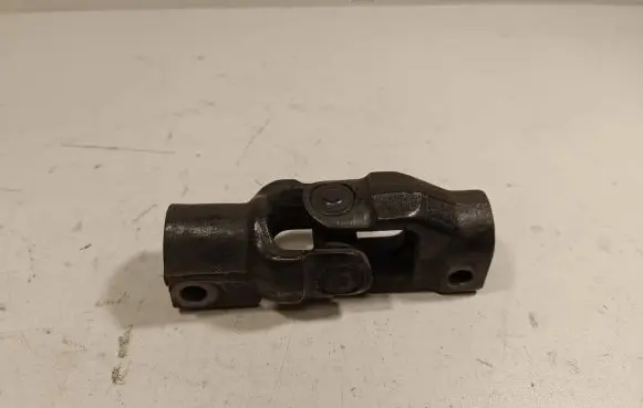 Jaguar XF X250 Steering column universal joint CN71052