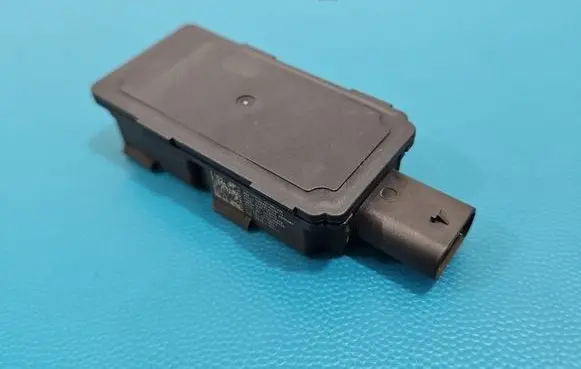 BMW iX1 Central body control module 5A707E1 IMPRK1573653