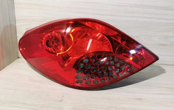Peugeot 207 CC Rear/tail lights 9680231380