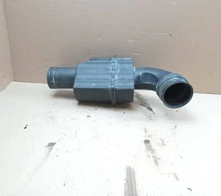BMW X5 F15 Turbo air intake inlet pipe/hose 8603094